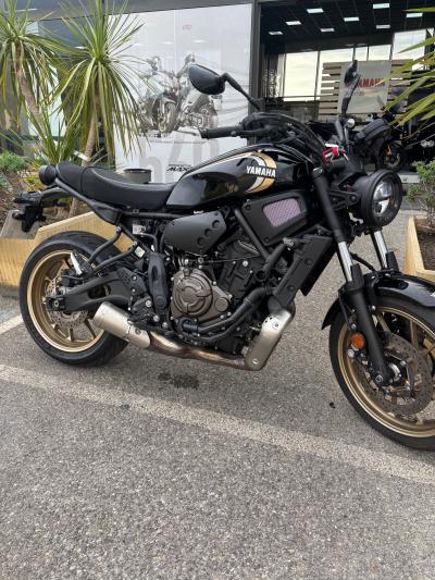 YAMAHA XSR 700