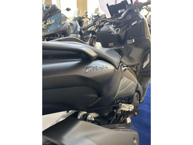 YAMAHA XP T-MAX 560 TECH MAX
