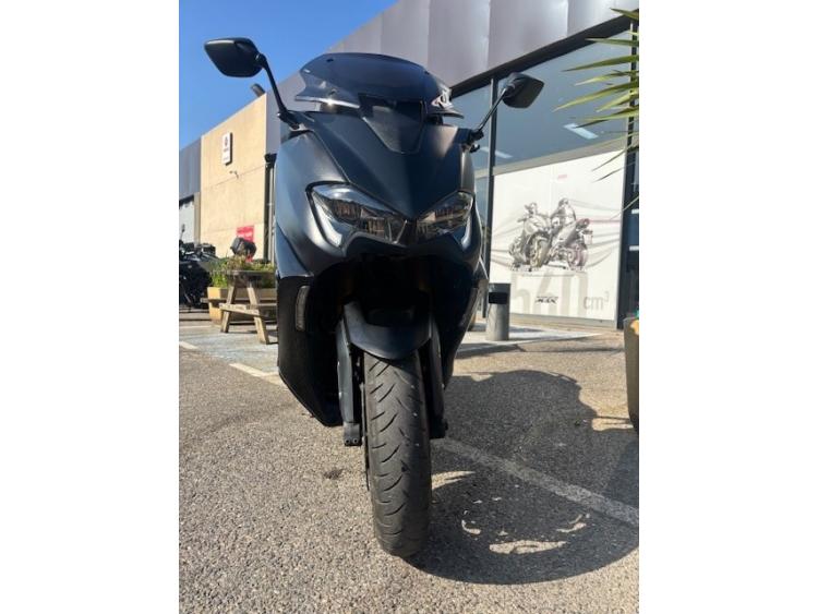 YAMAHA XP T-MAX 560