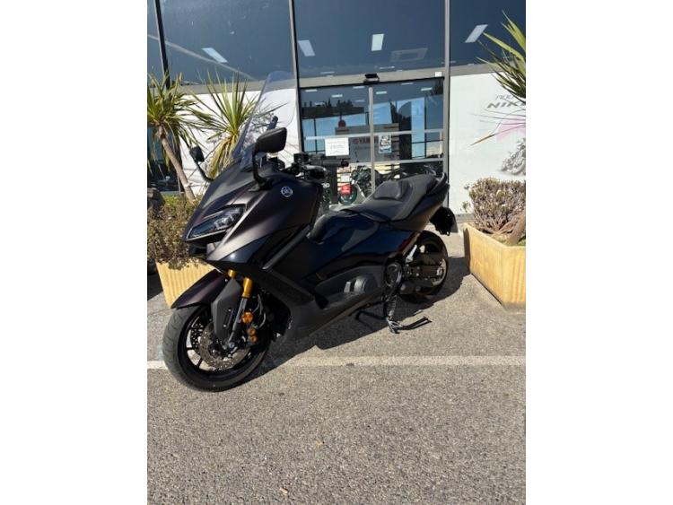 YAMAHA XP T-MAX 560 TECH MAX
