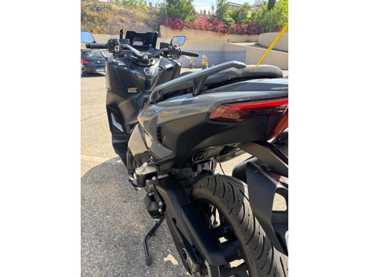 YAMAHA XP T-MAX 560 TECH MAX