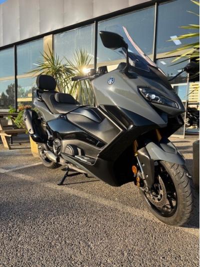 YAMAHA XP T-MAX 560 TECH MAX