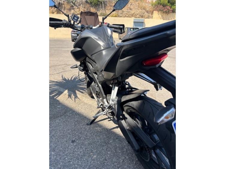 YAMAHA MT-125