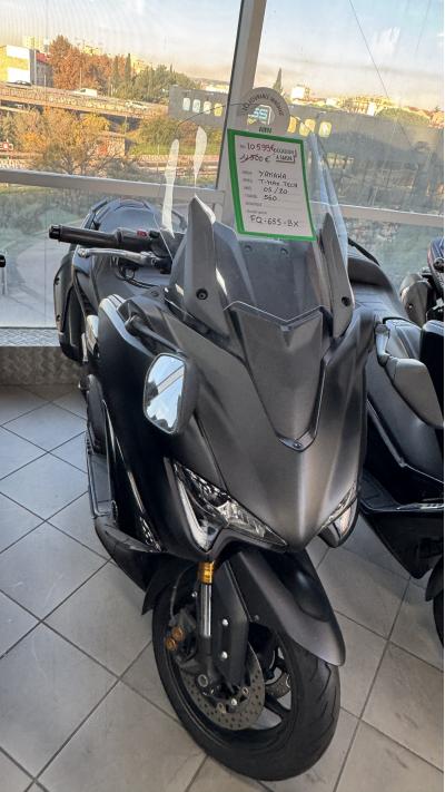 YAMAHA XP T-MAX 560 TECH MAX