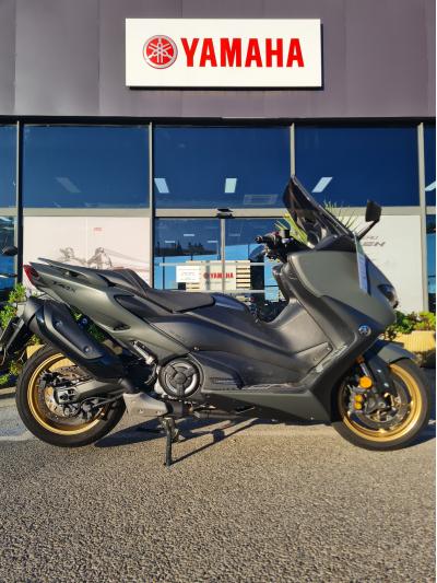 YAMAHA XP T-MAX 560 TECH MAX